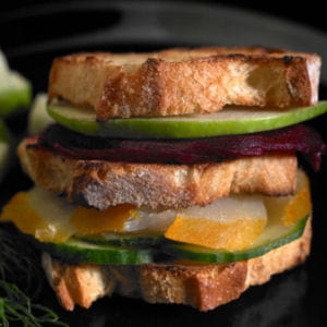 23 mini club sandwichs de banette epeautre son fletan et ses crudites d hiver