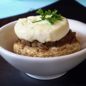 16 champignon a la confiture d oignon fromage frais michele roussel 300