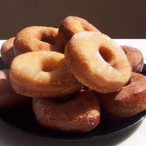 26 beignets (doughnuts ou donuts) sabrina c