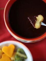 fondue au chocolat, coco et poivre voatsiperifery