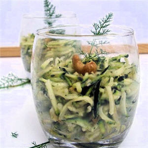 Verrine croquante courgette et noix de cajou 