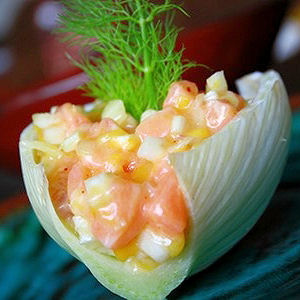 Tartare saumon, mangue et fenouil