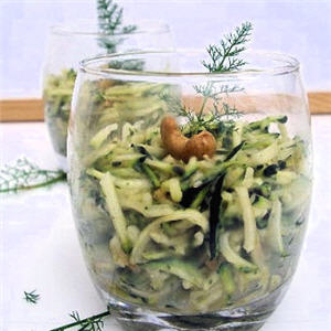 Verrine croquante courgette et noix de cajou 