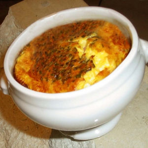 Petits flans au jambon et &agrave; la ciboulette