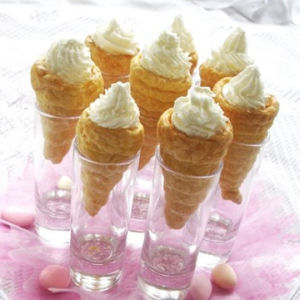 Mini cornets feuilletés à la crème