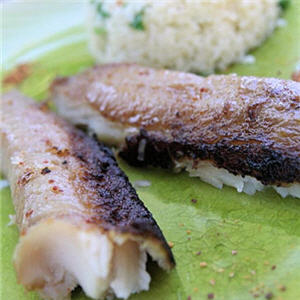 Saumonette grill&eacute;e et son couscous au persil