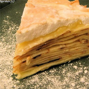 G&acirc;teau de cr&ecirc;pes au citron meringu&eacute;