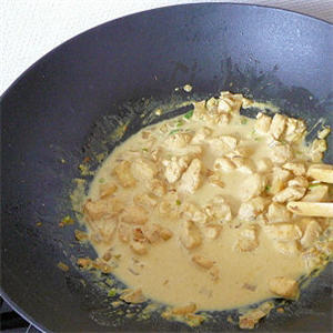 Wok de poulet curry-coco