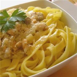 Tagliatelles au saumon et au parmesan 