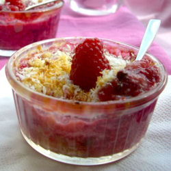 Crumble cr&eacute;meux framaboise-coco