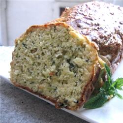 Cake aux courgettes et parmesan