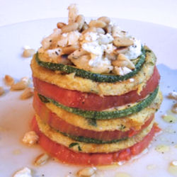 Millefeuille d'omelette tomate-courgette-chèvre