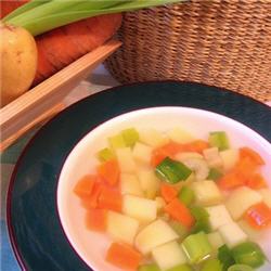 Soupe de légumes à la badiane 