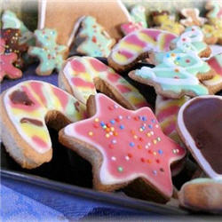 Biscuits de No&euml;l en pain d'&eacute;pices