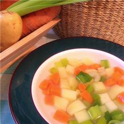 Soupe de légumes à la badiane