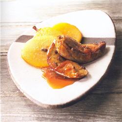 Foie gras d'oie chaud aux poires fondantes et à la williamine 