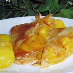 Chaussons aux mirabelles en feuille de brick  