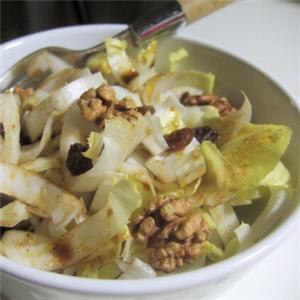 Salade d'endive au miel et ras-el-hanout  