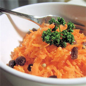 Salade de carottes aux raisins et huile d'argan  