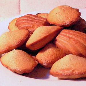Madeleines au th&eacute;