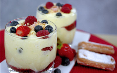 Le tiramisu aux fruits rouges en verrine 