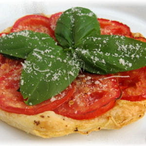 13 tarte fine tomate et basilic laurence gisolo